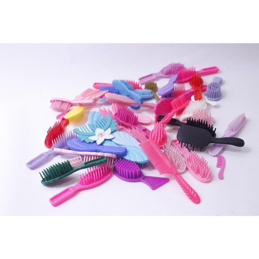 1980s 1990s Vintage Doll Combs Set, Colorful, Toy Accessory, Doll Making,